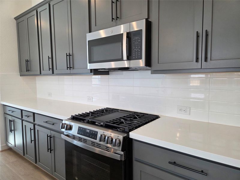 Furnished interior view inside a new home in Emory Glen, Magnolia (Image 9).