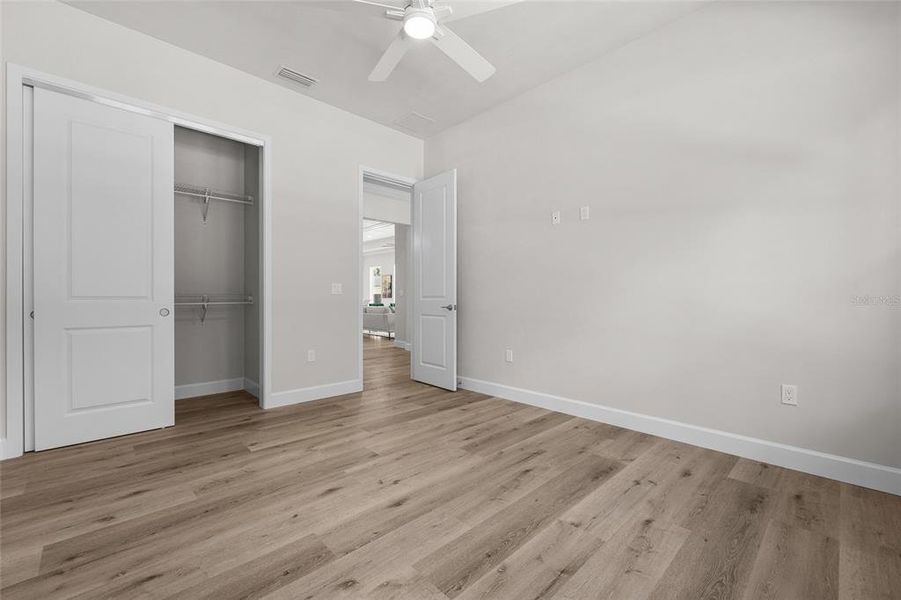 Spacious, unfurnished interior of a new home in , Newberry (Image 23).