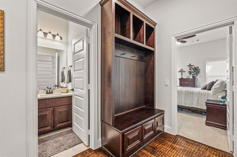 Custom Built-in Mud Bench Custom Built-in Mud Bench