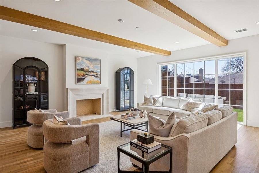 Furnished interior view inside a new home in , Dallas (Image 31).