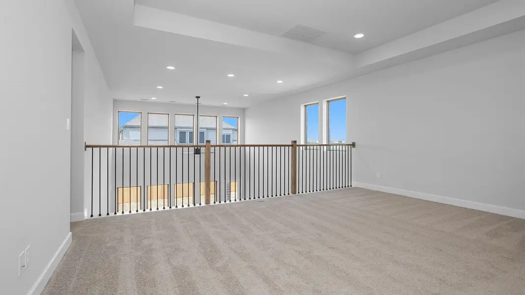 Spacious, unfurnished interior of a new home in StoneCreek Estates, Richmond (Image 6).