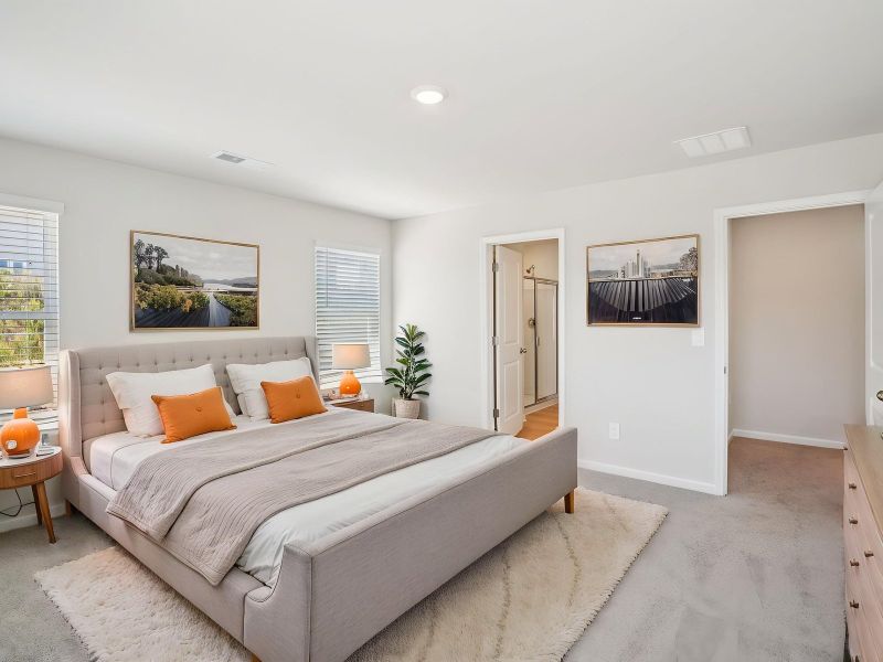 Furnished interior view inside a new home in Hawthorne Station, Atlanta (Image 9).