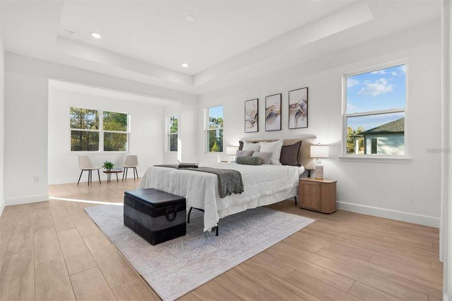 Furnished interior view inside a new home in , Orlando (Image 7).