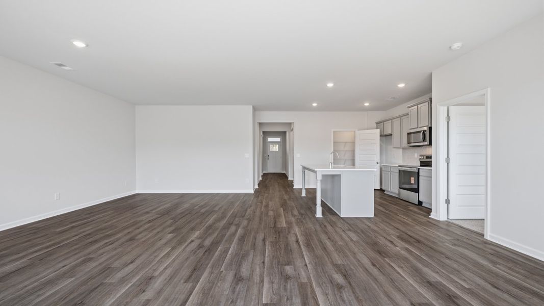 Spacious, unfurnished interior of a new home in Willowbrook, Winder (Image 24). Spacious, unfurnished interior of a new home in Willowbrook, Winder (Image 24).