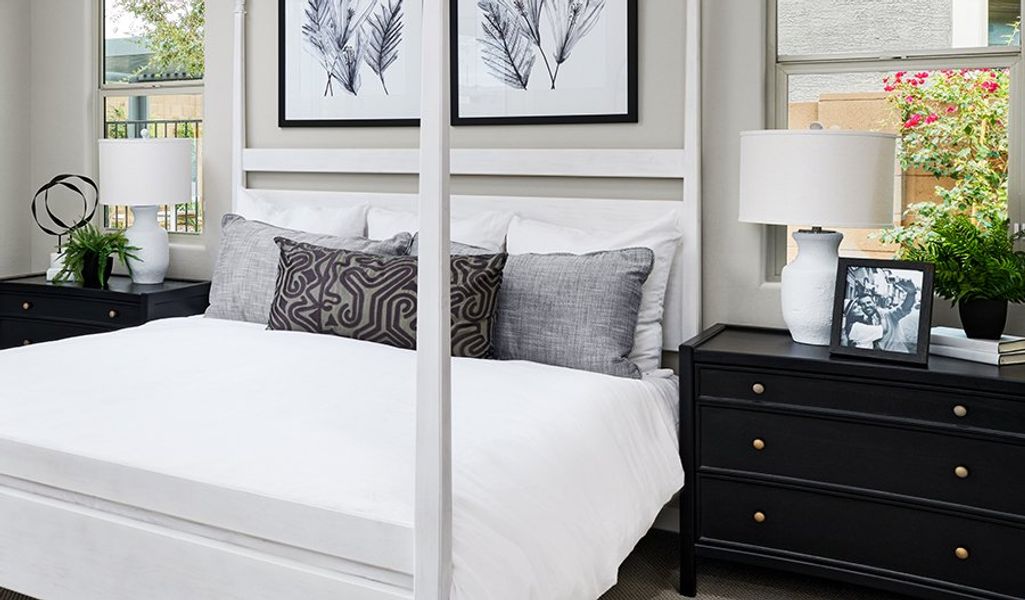 Townsend-PHX-PreserveAtAsante bedroom Crop