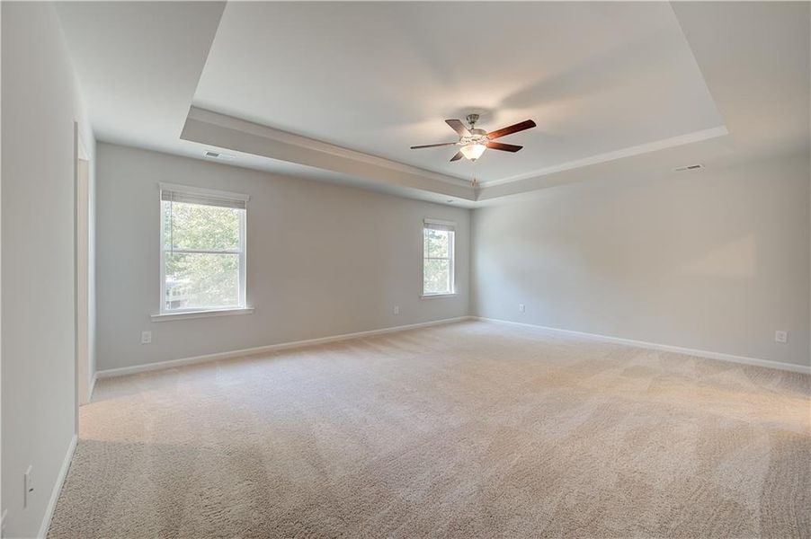 Spacious, unfurnished interior of a new home in Burchwood, Stockbridge (Image 25).