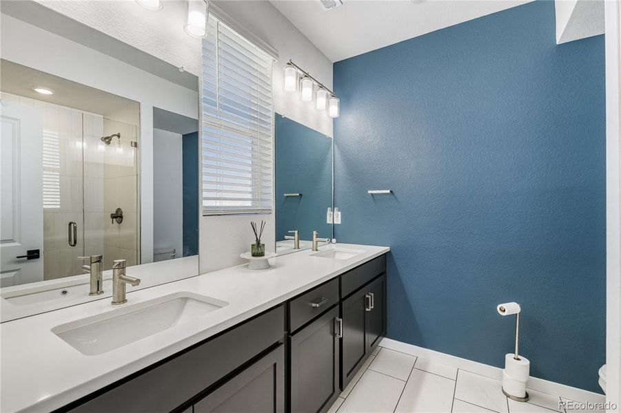 Furnished interior view inside a new home in , Broomfield (Image 28).