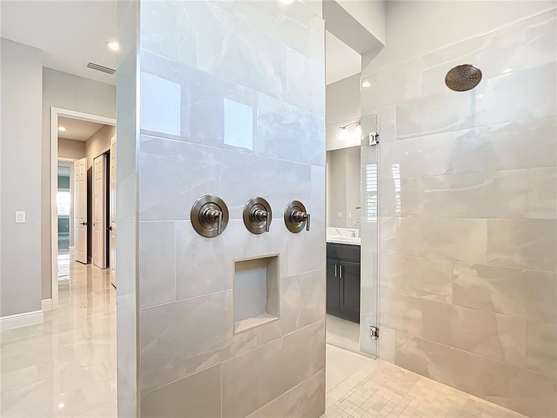 Close-up of interior finishes inside a home in Hampton Lakes, Sarasota (Image 20). Close-up of interior finishes inside a home in Hampton Lakes, Sarasota (Image 20).