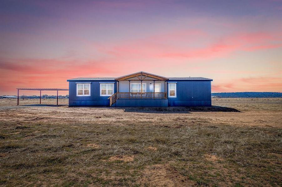 Exterior details and patio area of a home in , Mineral Wells (Image 22). Exterior details and patio area of a home in , Mineral Wells (Image 22).