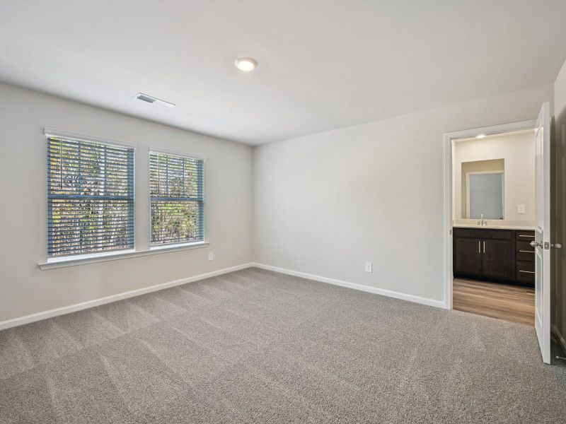 Spacious, unfurnished interior of a new home in Avalon - Vista Series, Conyers (Image 15).