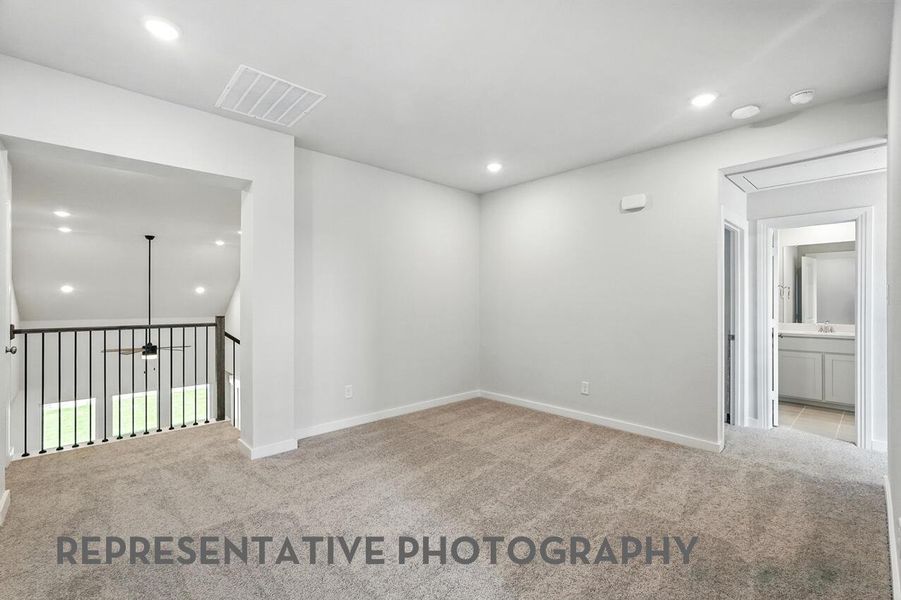 Spacious, unfurnished interior of a new home in Easton Park, Austin (Image 15).
