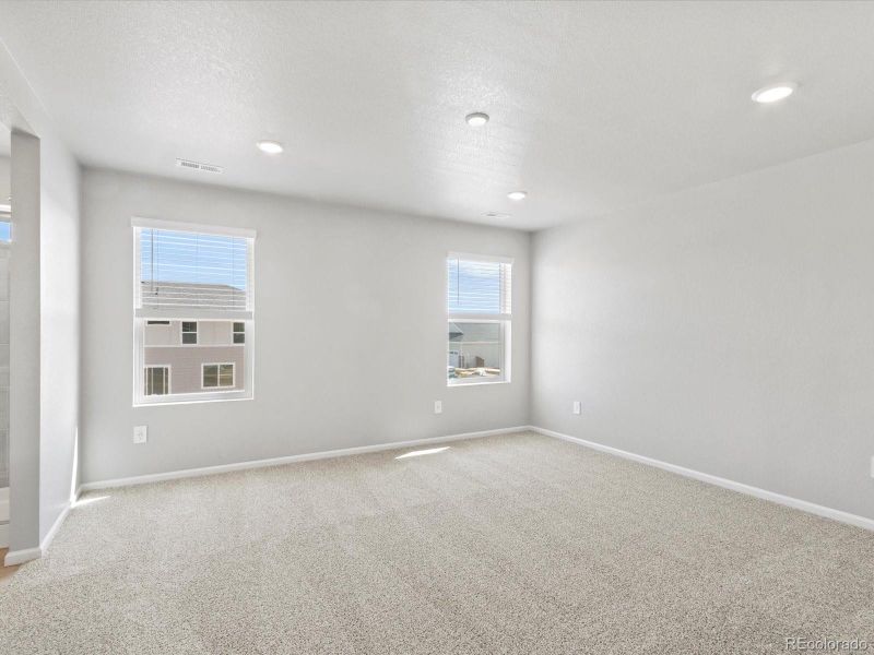 Spacious, unfurnished interior of a new home in Revere at Johnstown, Johnstown (Image 38).