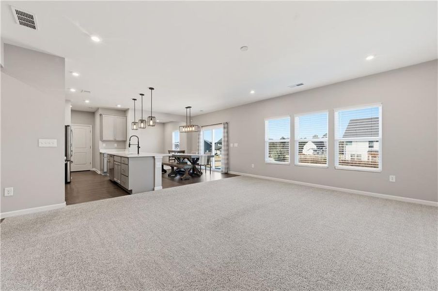 Spacious, unfurnished interior of a new home in Twin Lakes, Hoschton (Image 22).