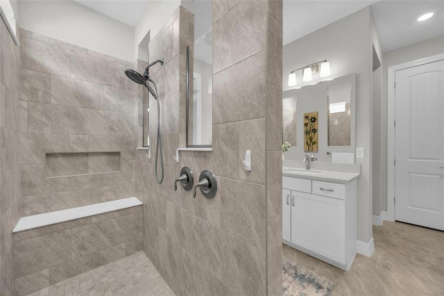 Furnished interior view inside a new home in , Minneola (Image 26).
