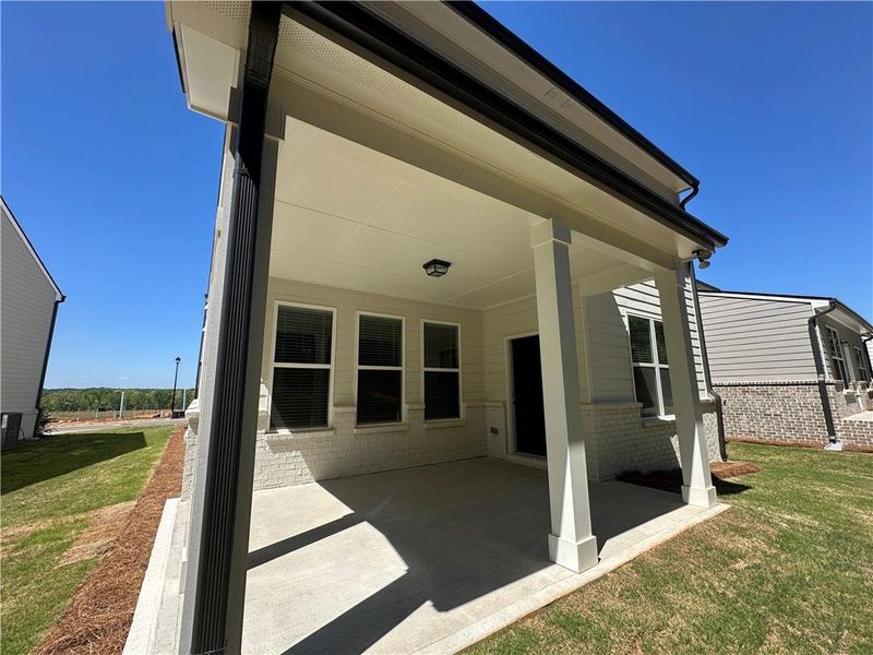 Exterior details and patio area of a home in Kentmere, Auburn (Image 26).