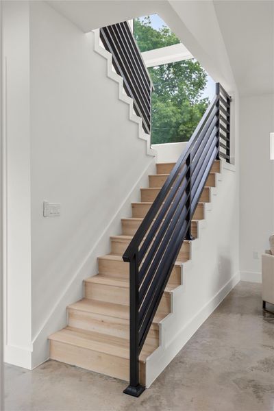 Spacious, unfurnished interior of a new home in , Austin (Image 17).