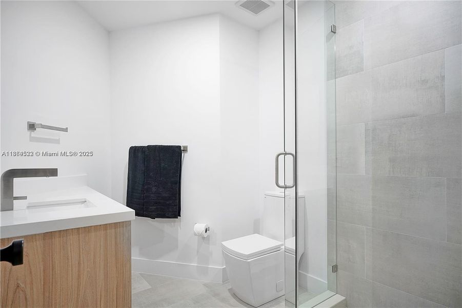 Furnished interior view inside a new home in , Miami (Image 48).