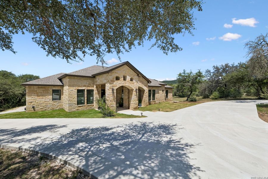 Community amenities in , Bandera (Image 45). Community amenities in , Bandera (Image 45).