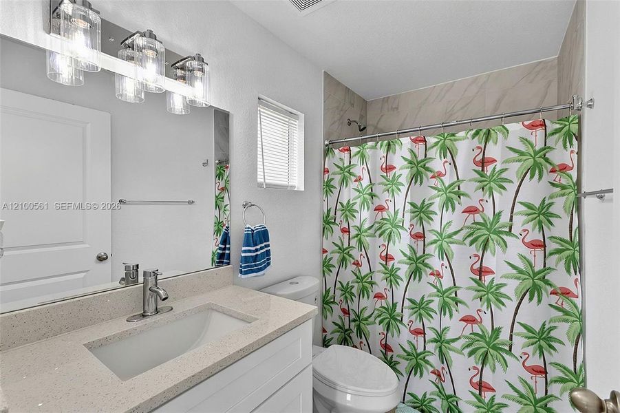 Furnished interior view inside a new home in , Cape Coral (Image 9).
