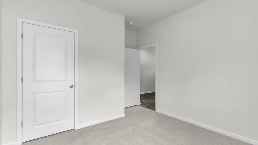 Spacious, unfurnished interior of a new home in Hawley Glen, Lillington (Image 20).