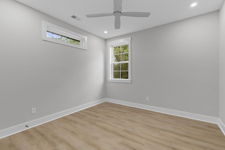Spacious, unfurnished interior of a new home in , North Charleston (Image 23).