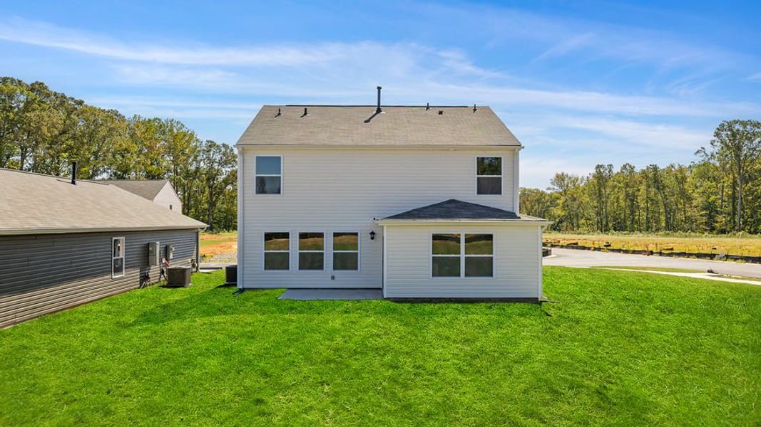 Exterior details and patio area of a home in Varner Station, Woodruff (Image 19).