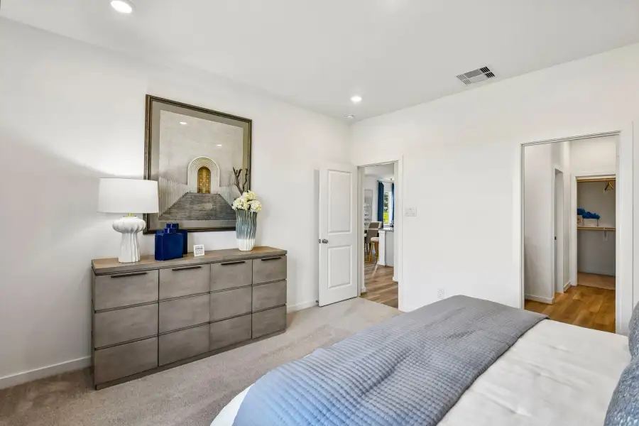 Furnished interior view inside a new home in Hockley Meadows, Hockley (Image 16).