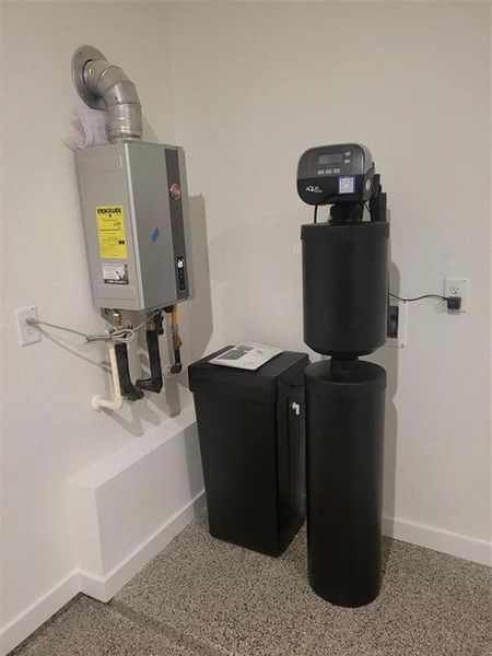 21238 Wooded Marsh Ct Water Softner