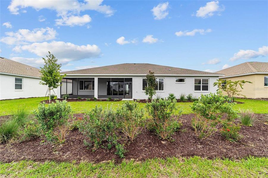 Exterior details and patio area of a home in , Ocala (Image 28).