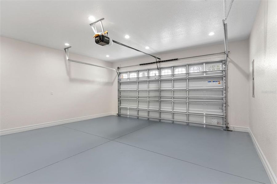 Spacious, unfurnished interior of a new home in , Plant City (Image 18). Spacious, unfurnished interior of a new home in , Plant City (Image 18).