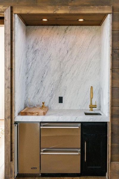 Close-up of interior finishes inside a home in , Mineral Bluff (Image 51).