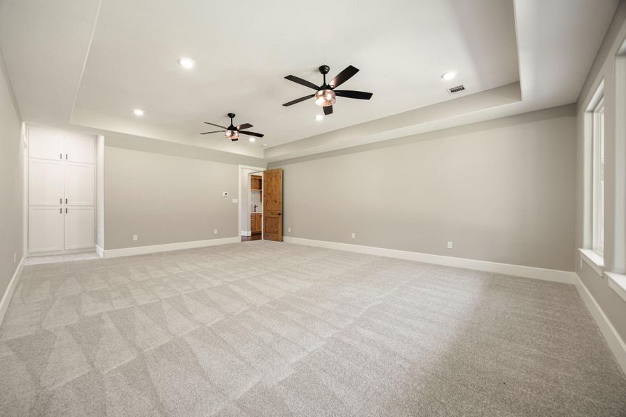Spacious, unfurnished interior of a new home in , Huntsville (Image 25). Spacious, unfurnished interior of a new home in , Huntsville (Image 25).