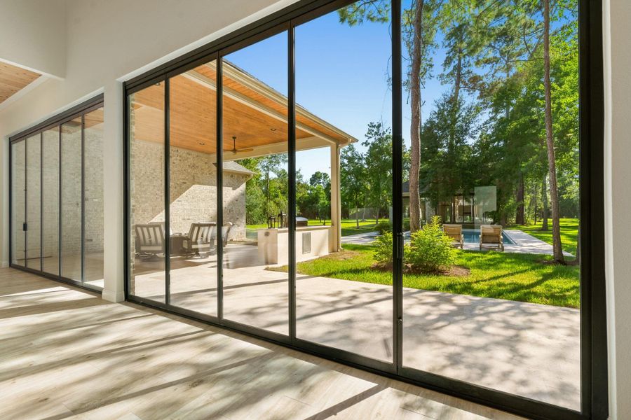 Exterior details and patio area of a home in , Tomball (Image 4).