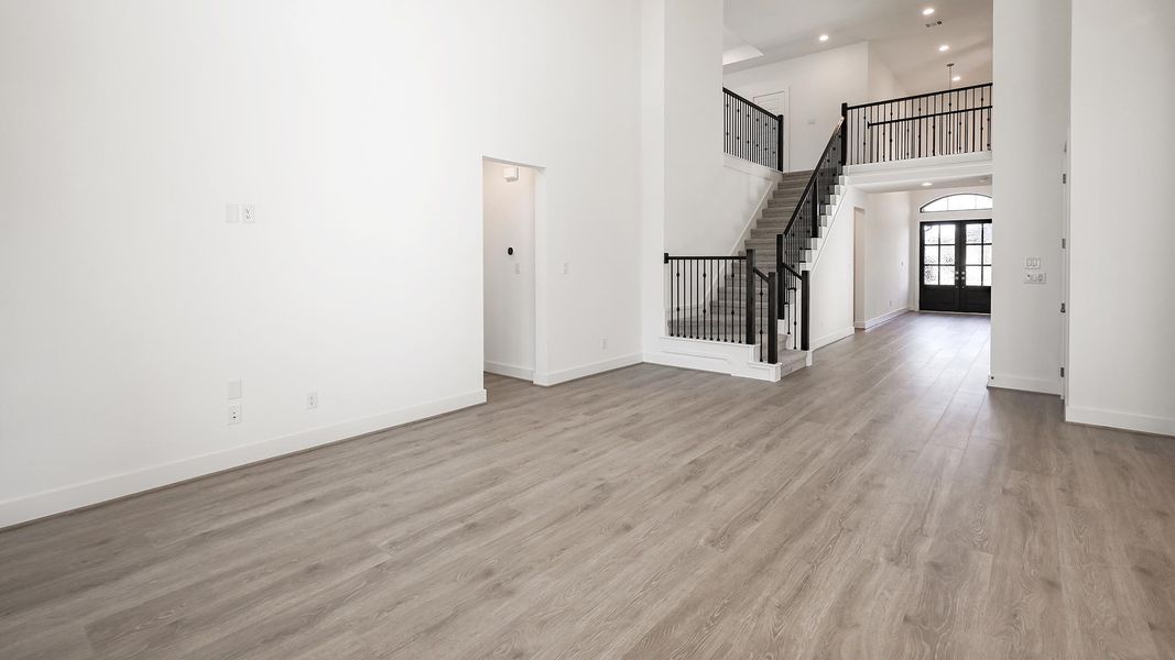 Spacious, unfurnished interior of a new home in Juniper Springs, Lockhart (Image 16).