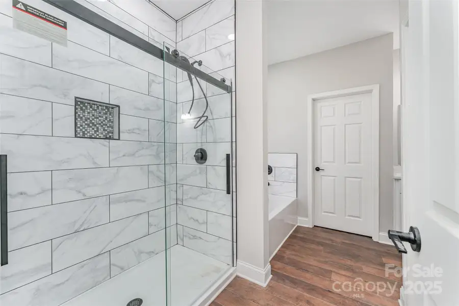 Furnished interior view inside a new home in , Gastonia (Image 10).