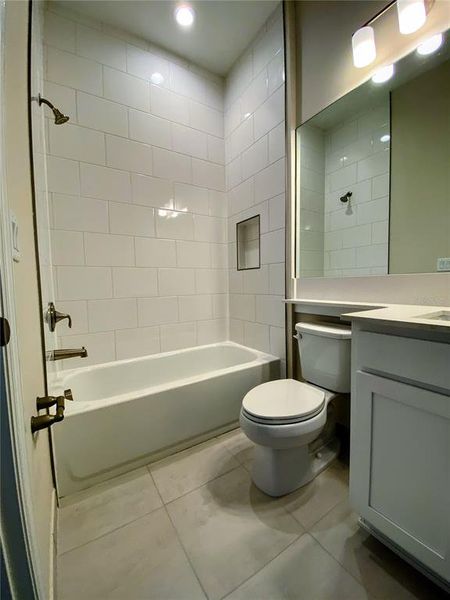 Furnished interior view inside a new home in Valencia Ridge (55+), Wesley Chapel (Image 10).