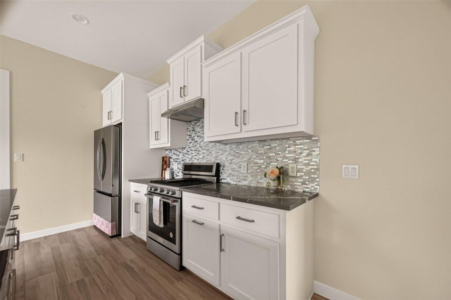 Furnished interior view inside a new home in , Houston (Image 12).