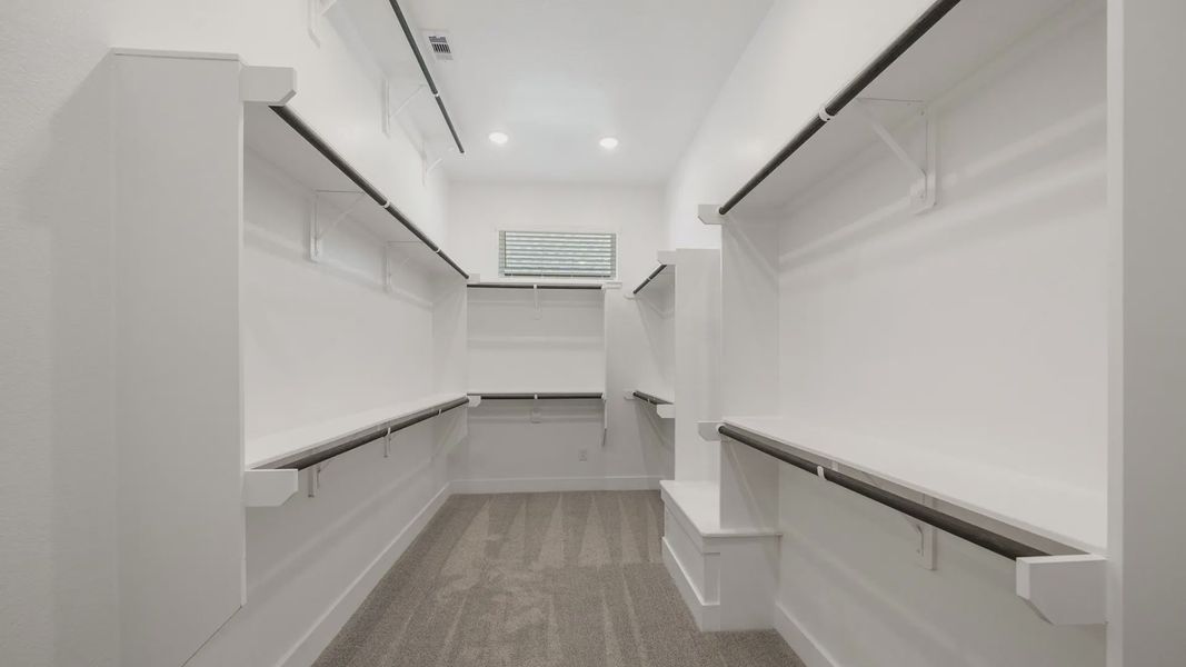 Representative unfurnished interior of a home built from the Waterloo by Chesmar Homes in Attwater 65's, Waller (Image 31).
