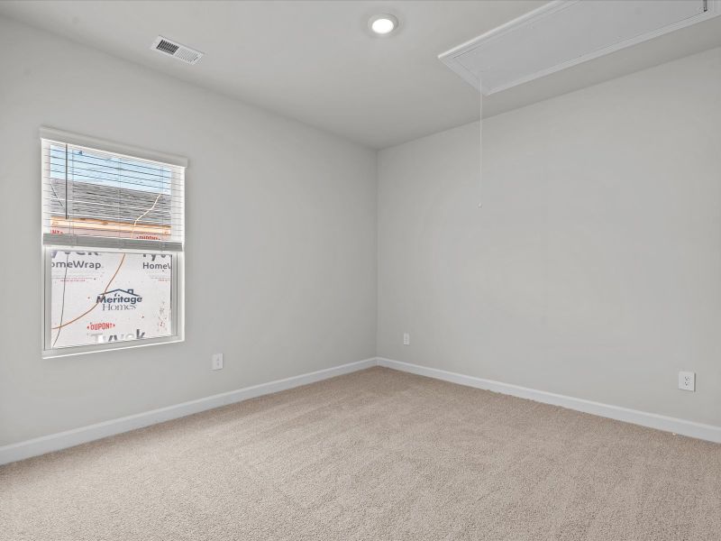 Spacious, unfurnished interior of a new home in Vickery Station, Woodruff (Image 19).