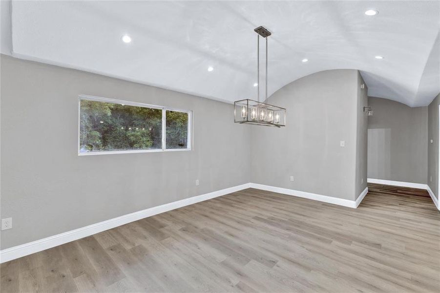 Spacious, unfurnished interior of a new home in , Dallas (Image 34). Spacious, unfurnished interior of a new home in , Dallas (Image 34).