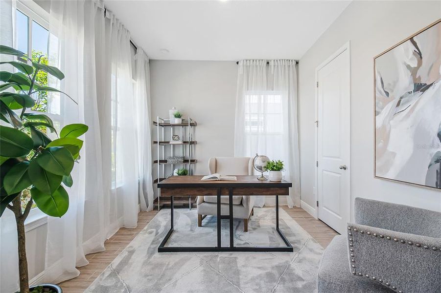 Furnished interior view inside a new home in , Orlando (Image 7).