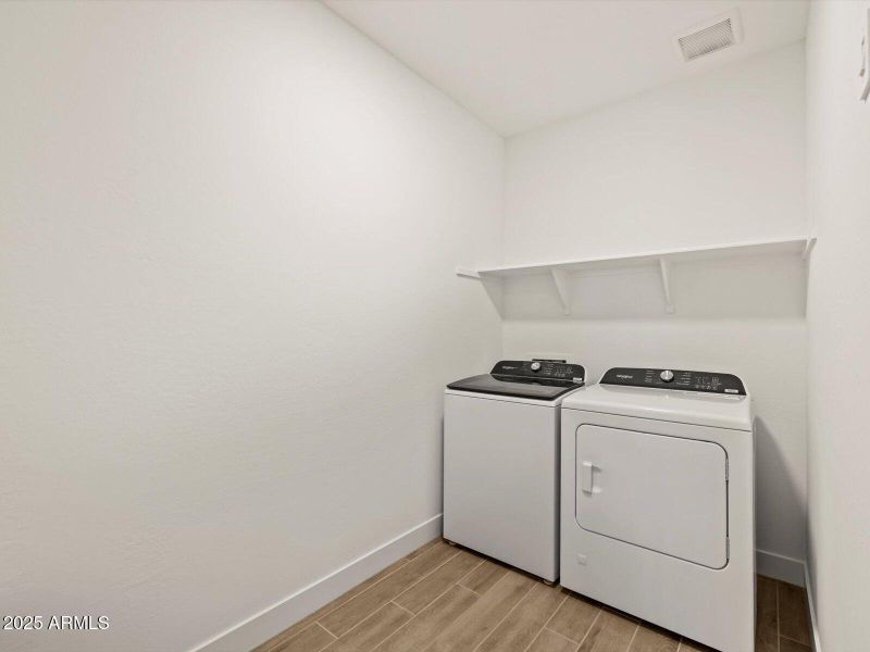 Included Washer & Dryer Included Washer & Dryer