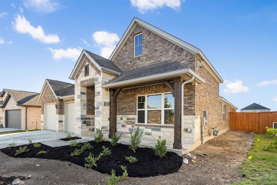 Photos are representative images and renderings for illustrative purposes only. Actual structural options and design images of the home may vary. Photos are representative images and renderings for illustrative purposes only. Actual structural options and design images of the home may vary.