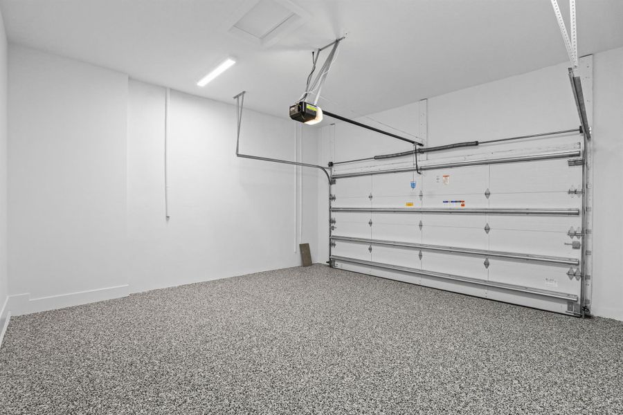 Spacious, unfurnished interior of a new home in Artistry Palm Beach, Palm Beach Gardens (Image 22).