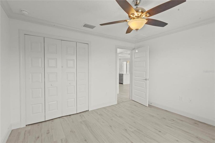 Spacious, unfurnished interior of a new home in , Port Charlotte (Image 31).