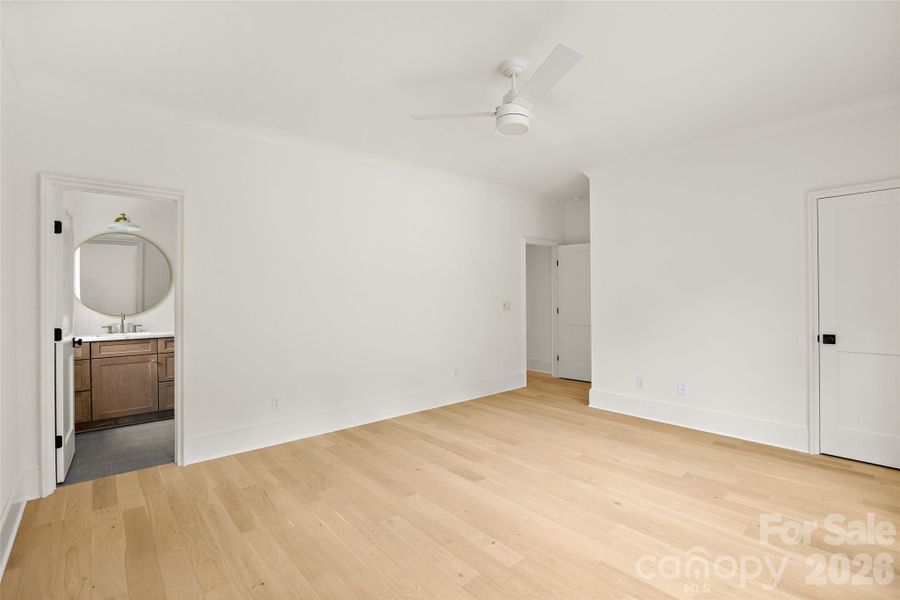 Spacious, unfurnished interior of a new home in , Charlotte (Image 29).