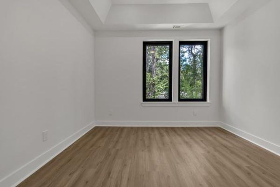 Spacious, unfurnished interior of a new home in , Atlanta (Image 80).