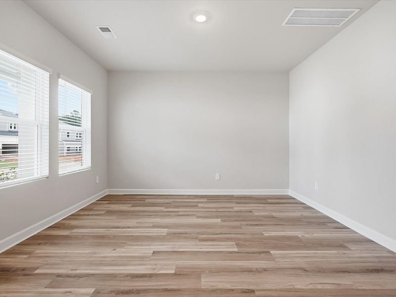Spacious, unfurnished interior of a new home in Collier Ridge, Moore (Image 10). Spacious, unfurnished interior of a new home in Collier Ridge, Moore (Image 10).