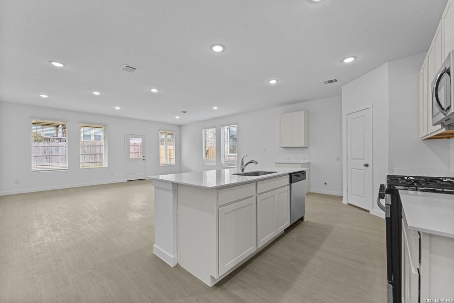Furnished interior view inside a new home in Grace Valley, Marion (Image 6).