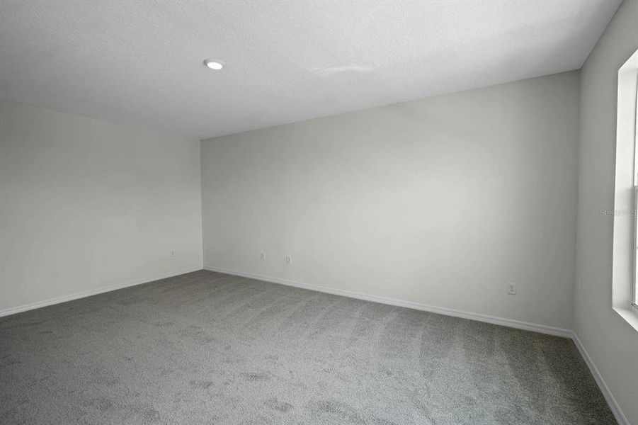 Spacious, unfurnished interior of a new home in Timberwalk, Mount Dora (Image 21). Spacious, unfurnished interior of a new home in Timberwalk, Mount Dora (Image 21).